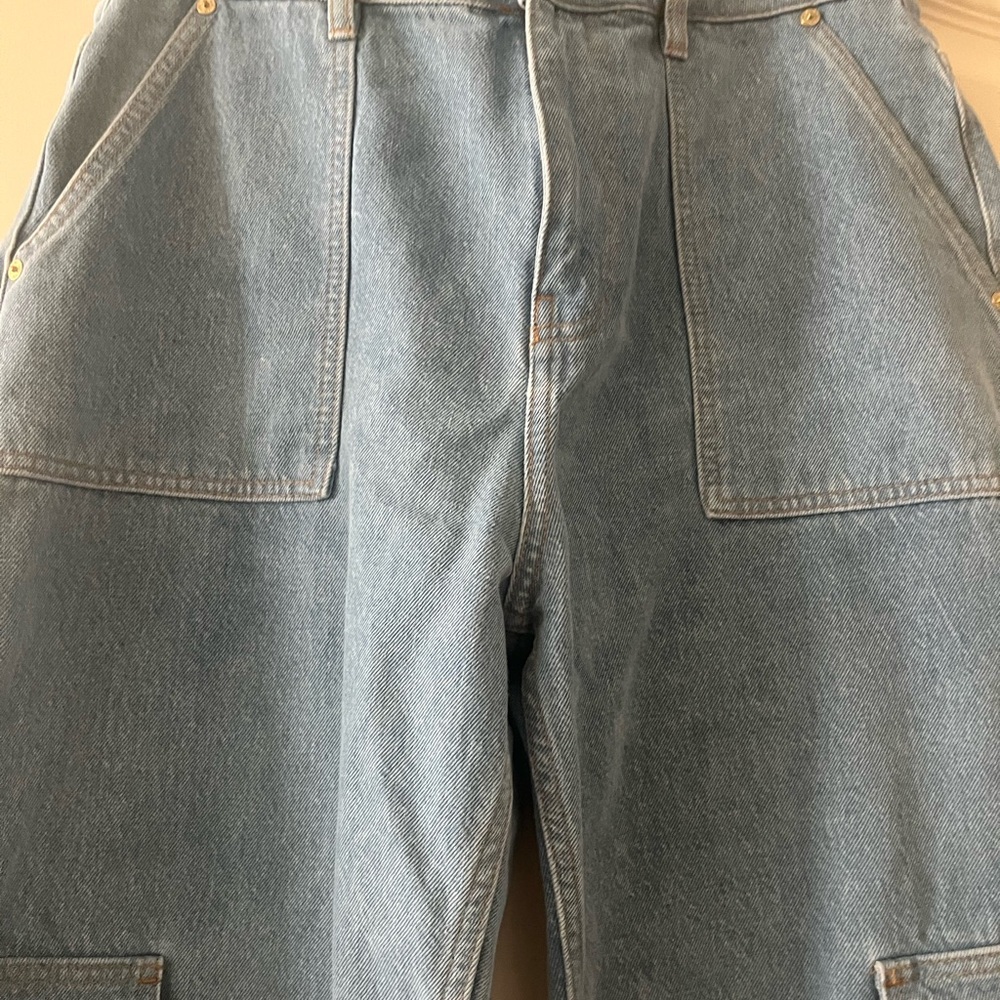 GANNI
High rise cotton denim cargo jeans - Picture 4 of 13